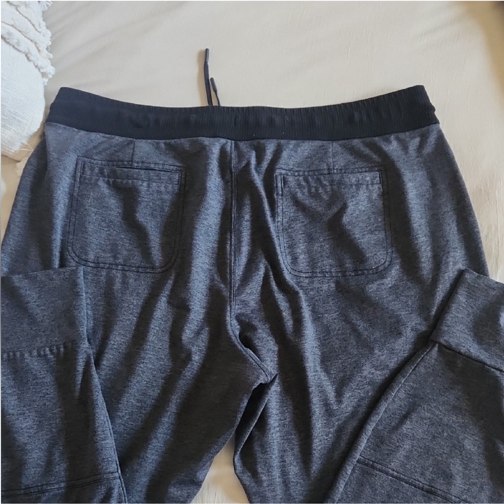ATHLETA 🏃‍♀️ CHARCOAL GRAY/BLACK ZIPPER POCKETS/LEGS SWEATPANTS JOGGERS Women XL - Picture 3 of 5